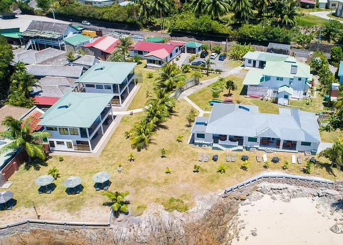 Beach Cottages *