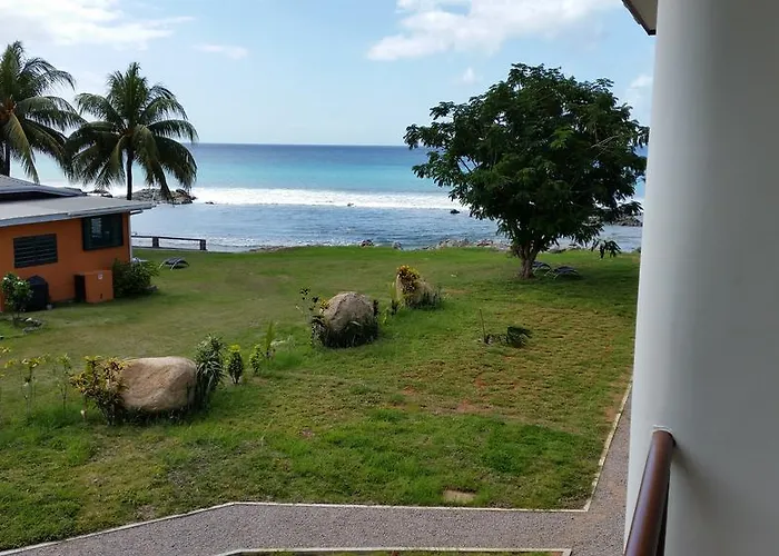 Beach Cottages *