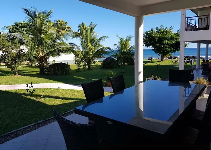 Beach Cottages *